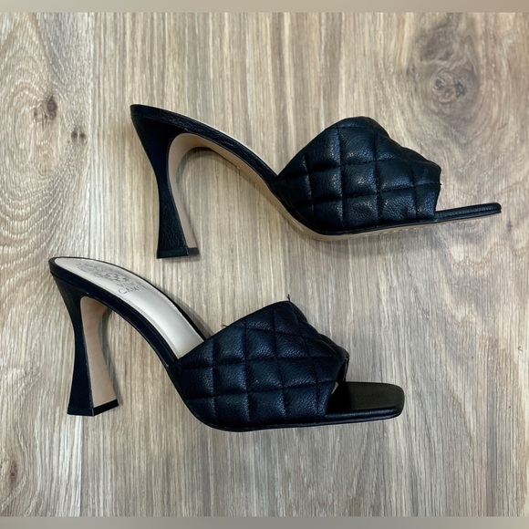 Vince Camuto Womens Reselm Slides Sandals Black Quilted High Heel 9 M NWOT - Picture 4 of 5
